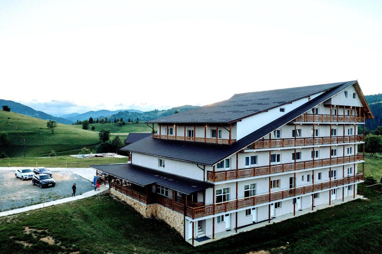 Perla Apusenilor Hotel Albac Exterior foto