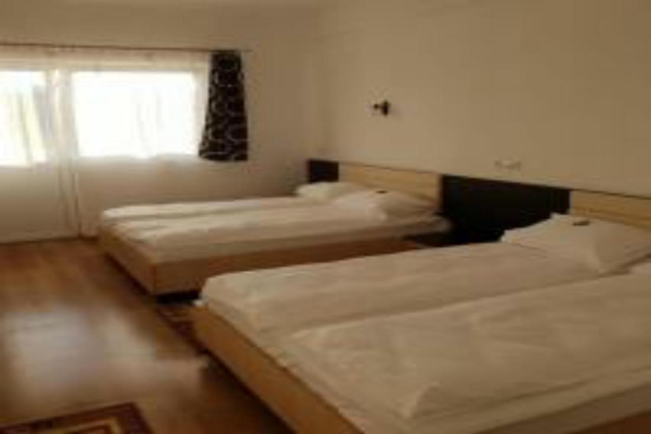 Perla Apusenilor Hotel Albac Exterior foto